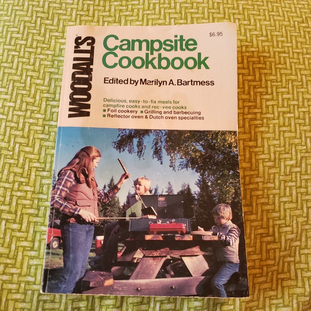 Vintage 1985 Woodall's Campsite Cookbook, Paperback, Camping Meal Plans  Recipes
